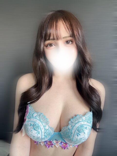 高倉なみ